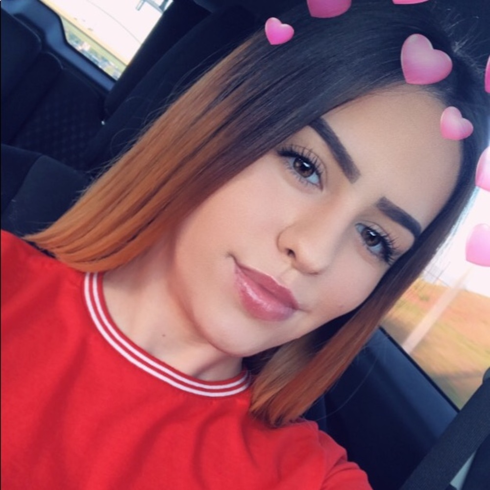 Meet your Posher, Alondra